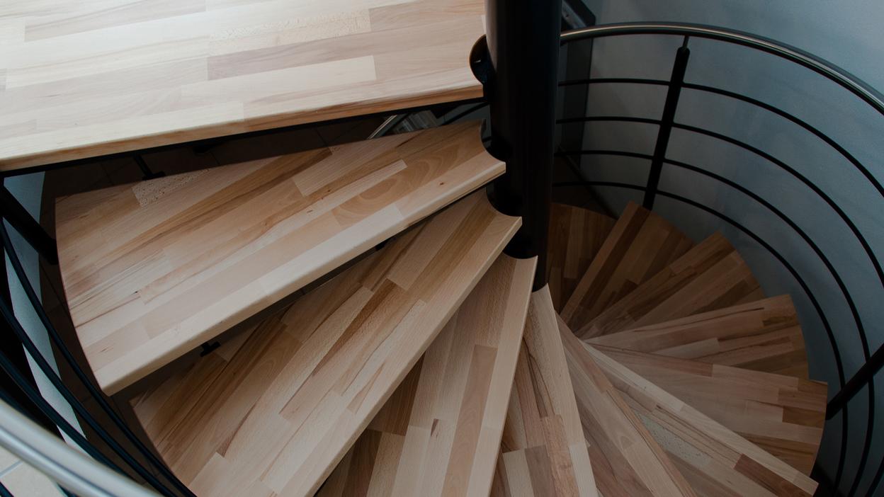 Wendeltreppe - Tischler Wendeltreppe - Tischler